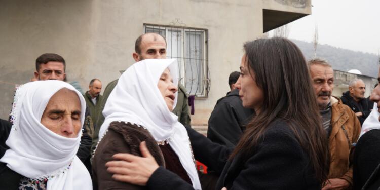 Cizîr’de sokağa çıkma yasaklarının yıldönümü: İktidar bir vahşet yaşattı ama Kürt halkı biat etmedi