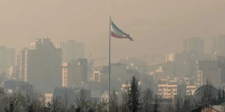 İran’da hava kirliliği: Eğitime verilen ara uzatıldı