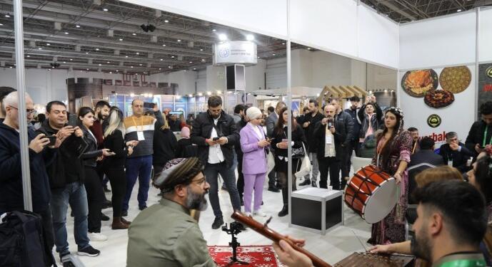 İzmir Fuarı’nda Amed kültürü tanıtıldı