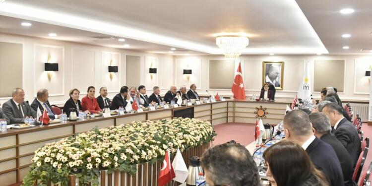 İYİ Parti, CHP’nin işbirliği teklifini ret etti