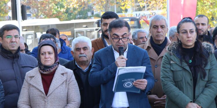 Ekmek fabrikasını satılığa çıkaran kayyıma tepki