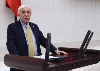 Çandar: Halkın yüzde 60’ı ana dil taleplerinin karşılanmasından yana