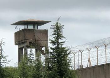 Tutsakların ‘açlık grevi’ 28’inci gününde