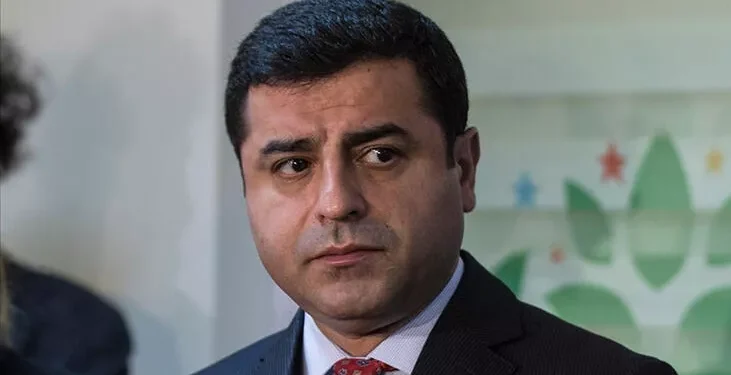 Demirtaş’tan veda notu: Merak etme baba, yüreğimiz bu hücreden büyüktür