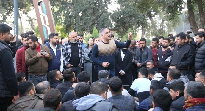 AKP’li Bozdağ’la görüşmek isteyen işçilere polis engeli