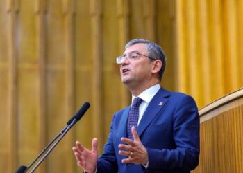 CHP lideri Özel: Çözüm üreten bütçe görmek isterdik