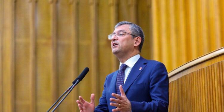 CHP lideri Özel: Çözüm üreten bütçe görmek isterdik