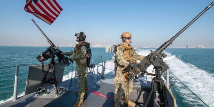 ABD, Kızıldeniz’de 12 adet İHA 5 adet füze düşürdü