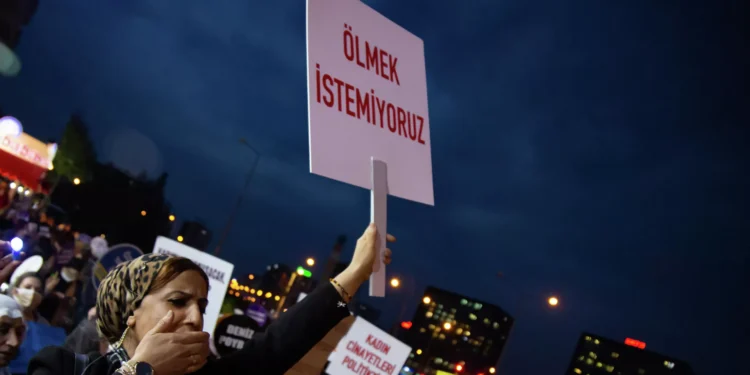 Kadın katiline ağırlaştırılmış müebbet cezası