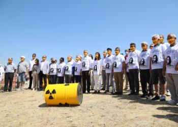 İzmir’in Çernobil’i 15 yıldır duruyor