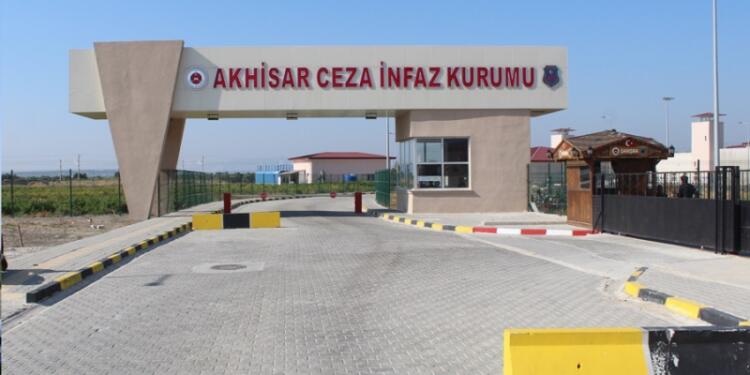 Tedavisi süren hasta tutsak Mutlak Tozun tahliye edildi