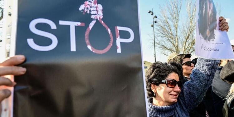 İran 2023 yılında 823 kişiyi idam etti