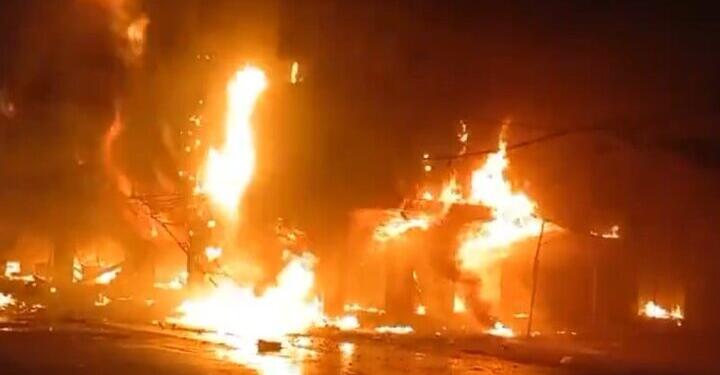 İran Pakistan’da da çocuk katletti