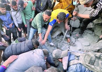 İsrail Gazze’de hastaneleri vuruyor: 24 saatte en az 210 ölü