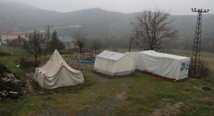 AFAD deprem tüccarlığı yapıyor