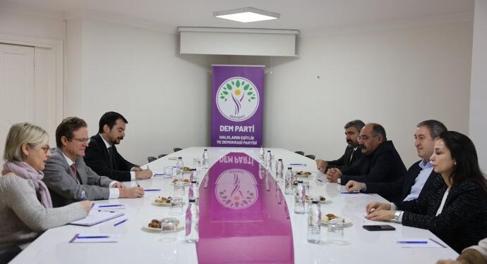 Avrupa Birliği Türkiye Delegasyonu’ndan DEM Parti ziyareti