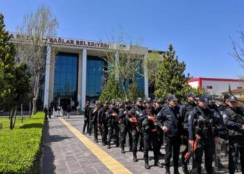 Atanmış başkandan giderayak AKP’lilere kıyak