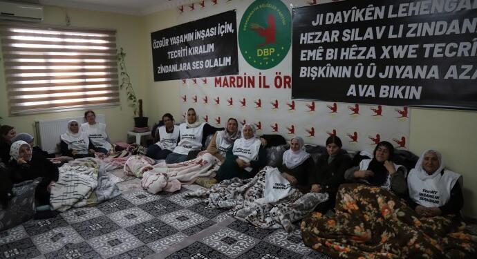 4 kentte ‘Özgürlük’ için Adalet Nöbeti sürüyor