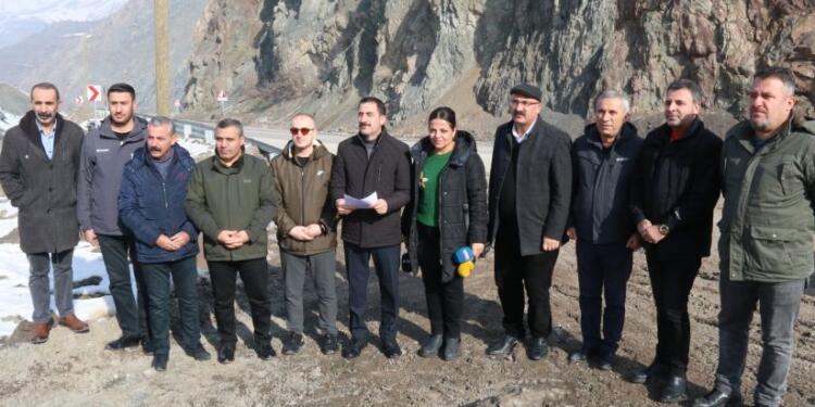 ‘Colemêrg’deki karayollarında can güvenliğimiz yok’