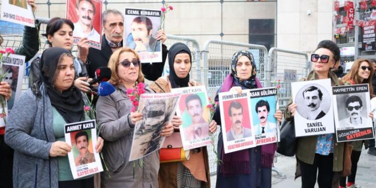 Cumartesi Anneleri Güçlükonak Katliamı’nın faillerini sordu