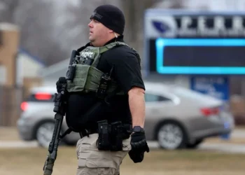 ABD’de liseye silahlı saldırı: Saldırgan öldü, 3 yaralı