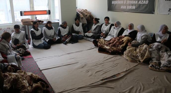 Sanatçılardan Adalet Nöbeti eylemlerine destek mesajları