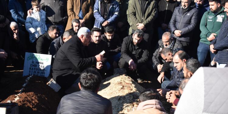 Vurulan minibüs şoförü yaşamını yitirdi