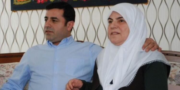 Demirtaş, annesinin yoğun bakıma alınması nedeniyle Amed’e götürüldü