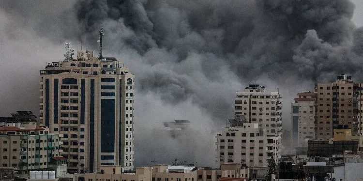 Filistin Sağlık Bakanlığı: Gazze’de can kaybı 23 bin 968’e yükseldi