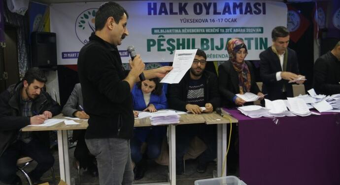 Gever’de ön seçim ikinci tura kaldı