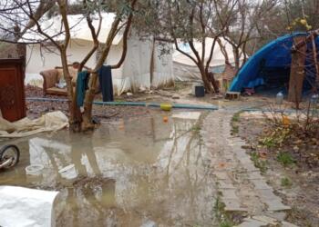 Hatay’da çadır ve konteynerleri su bastı