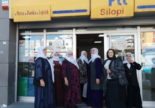 Öcalan için ördükleri atkı, bere ve patikleri İmralı’ya gönderdiler