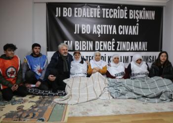 ESP İzmir İl Örgütü 3 günlük açlık grevinde