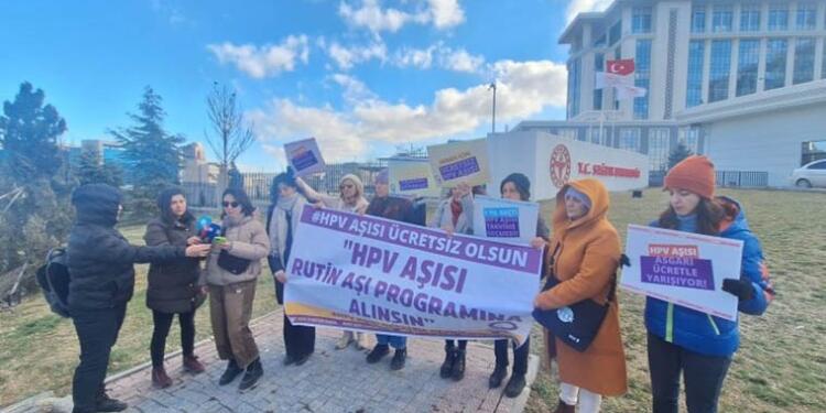 Ankara’da ‘ücretsiz HPV aşısı’ eylemi