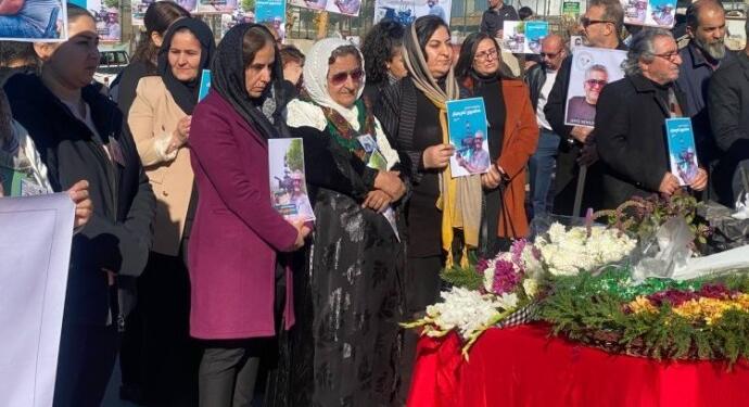 Yönetmen Kerimiyan Süleymaniye’de toprağa verildi