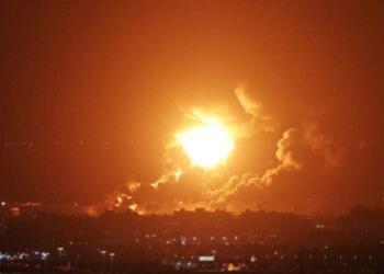 ABD ve İngiltere Husilere ait hedefleri vurdu