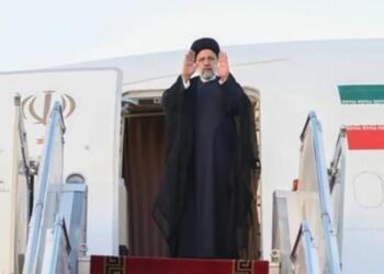 İran Cumhurbaşkanı Reisi, Ankara’ya geldi