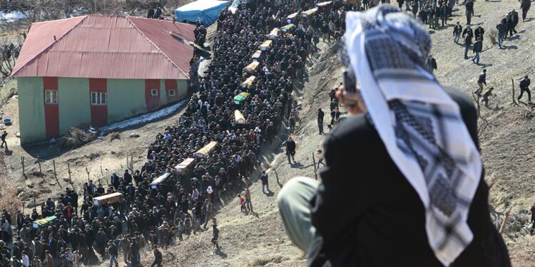 Roboskî Katliamı’nı paylaşan 3 okul müdürü sürgün edildi