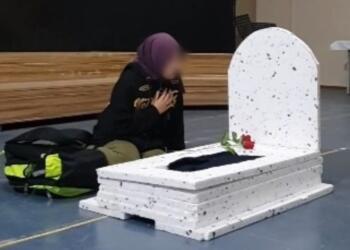 ÇEDES skandalı: Maket mezar kurularak öğrencilere ağıt yaktırdılar