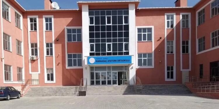 TÜGVA yarışmasına öğrenci göndermeyen dört öğretmen sürgün edildi