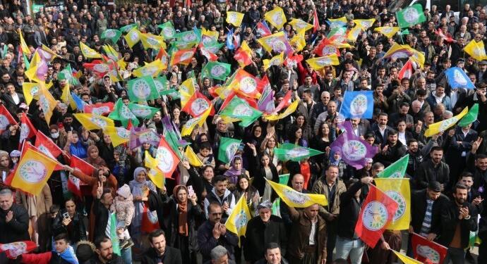 DEM Parti Bursa’da eşbaşkan adaylarını açıkladı