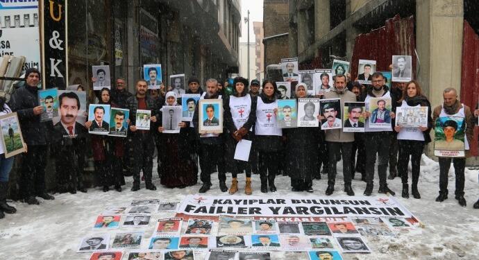Gever’de kayıp yakınları yeniden eylemde: Bu bir hak arayışıdır