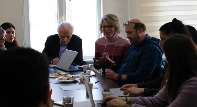 Uluslararası hukukçular tecrit gündemiyle Amed’de