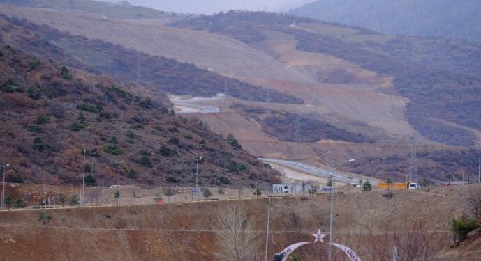 Beycan: Bölgedeki madencilik ‘sömürge madenciliği’