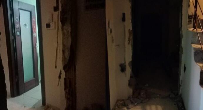 Savcı yakalama kararı olmayan avukatlara ‘bir şey bulur’muş