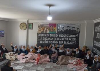 Adalet Nöbetleri devam ediyor: Tecride karşı mücadele ağı oluşturalım