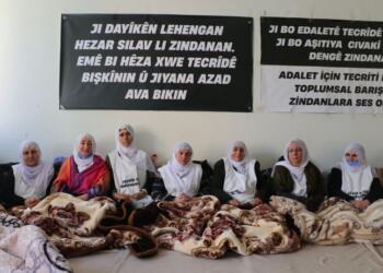 Adalet Nöbeti eylemlerinde ‘Büyük Özgürlük Yürüyüşü’ selamladı