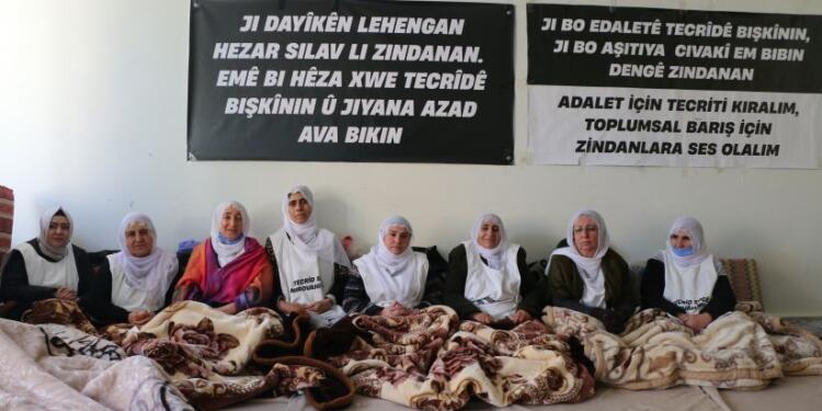 Adalet Nöbeti eylemlerinde ‘Büyük Özgürlük Yürüyüşü’ selamladı