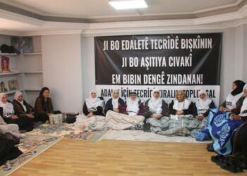 Adalet Nöbeti: Tecrit kırılana kadar eylemlere devam edecek