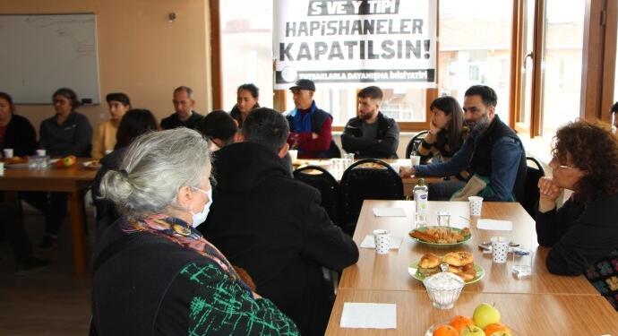 TDİ: Cezaevleri sistemi politik kimliği bağımsızlaştırmak üzerine kurmuş